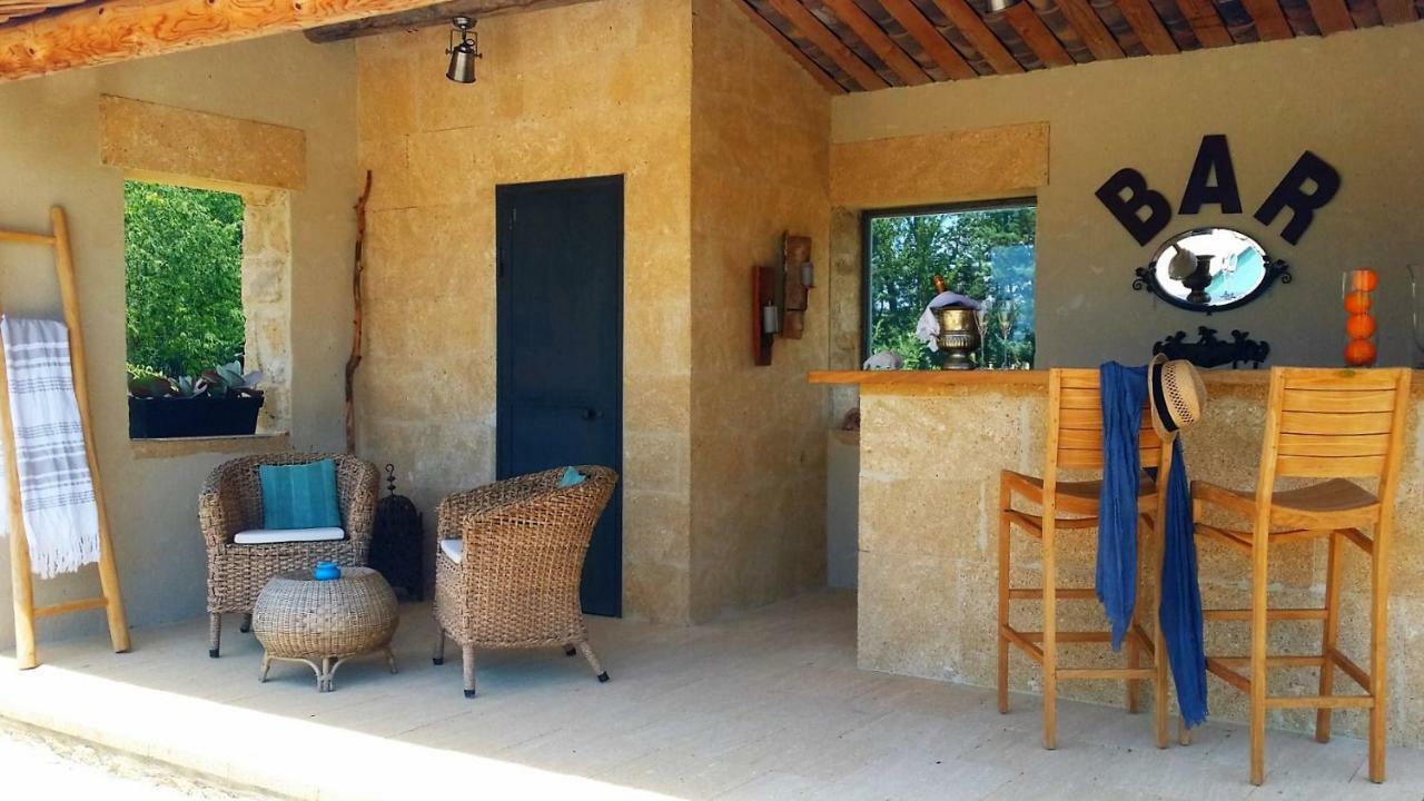 Fontaine De Cerier Bed & Breakfast Castillon-du-Gard Ngoại thất bức ảnh