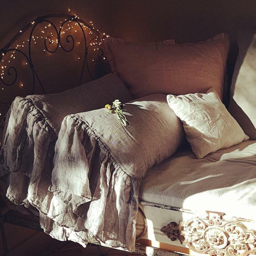 Fontaine De Cerier Bed & Breakfast Castillon-du-Gard Ngoại thất bức ảnh
